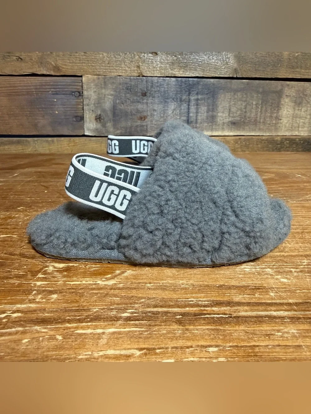 UGG Kids' Fluff Yeah Slide Slipper, Charcoal, 9 M US Toddler